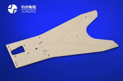 半導(dǎo)體陶瓷材料是如何通過(guò)涂層來(lái)提升性能的